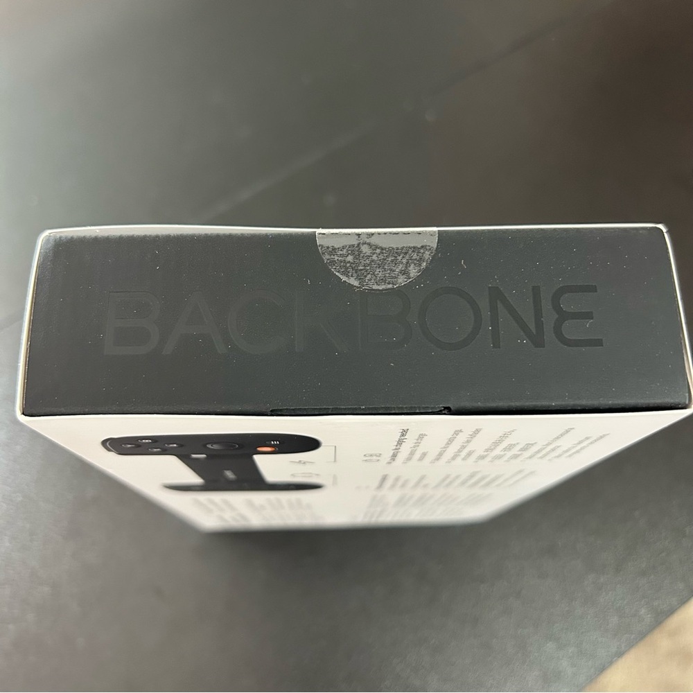 Backbone Handheld Console - Black-New In Sealed Box - Picture 6 of 7